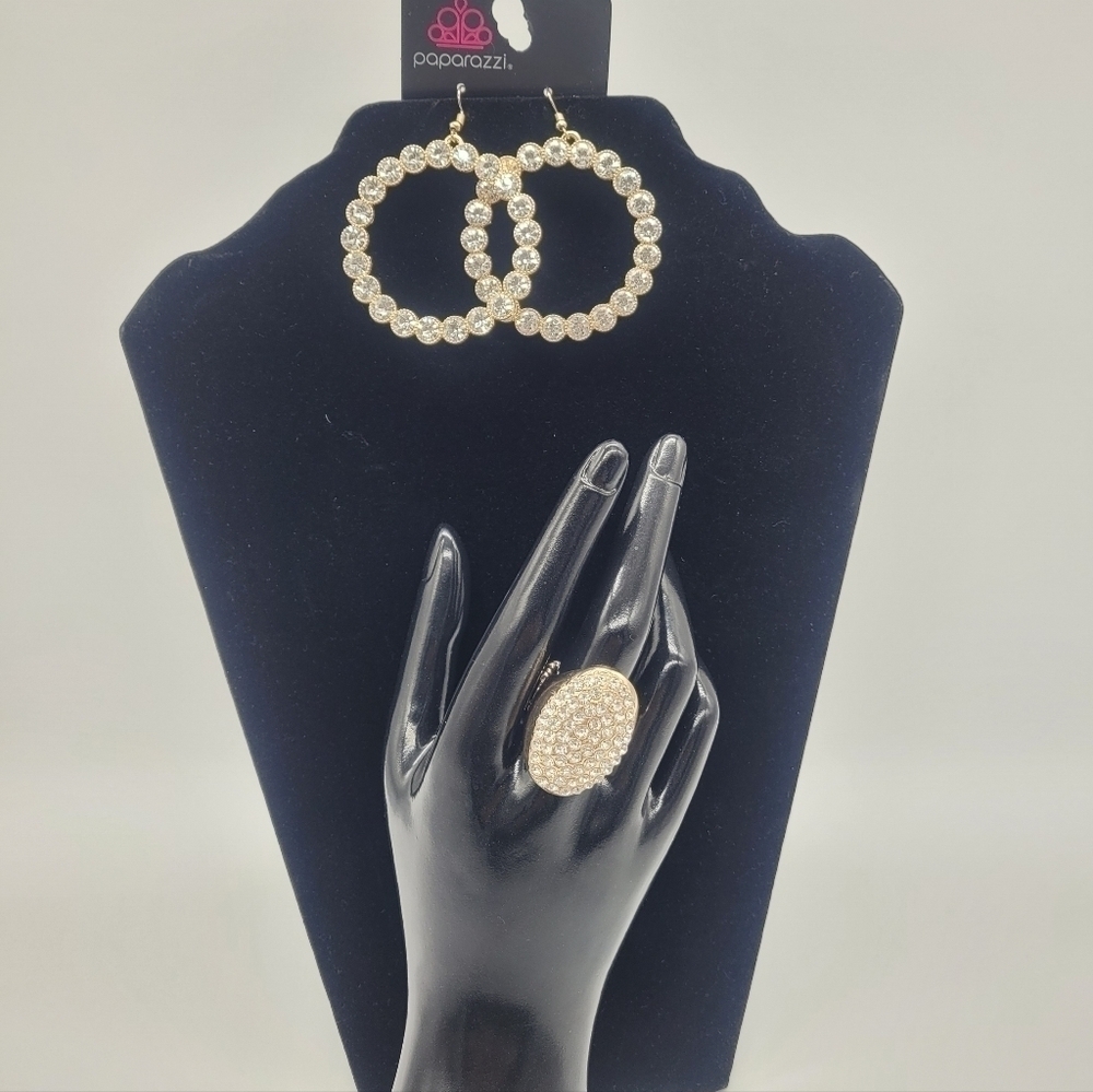 Paparazzi Jewelry Collection Earrings and Ring (Glambot)